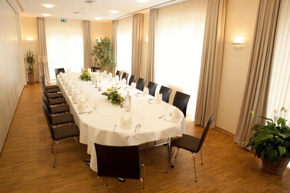 Akzent Hotel Deutsche Eiche Uelzen Kültér fotó
